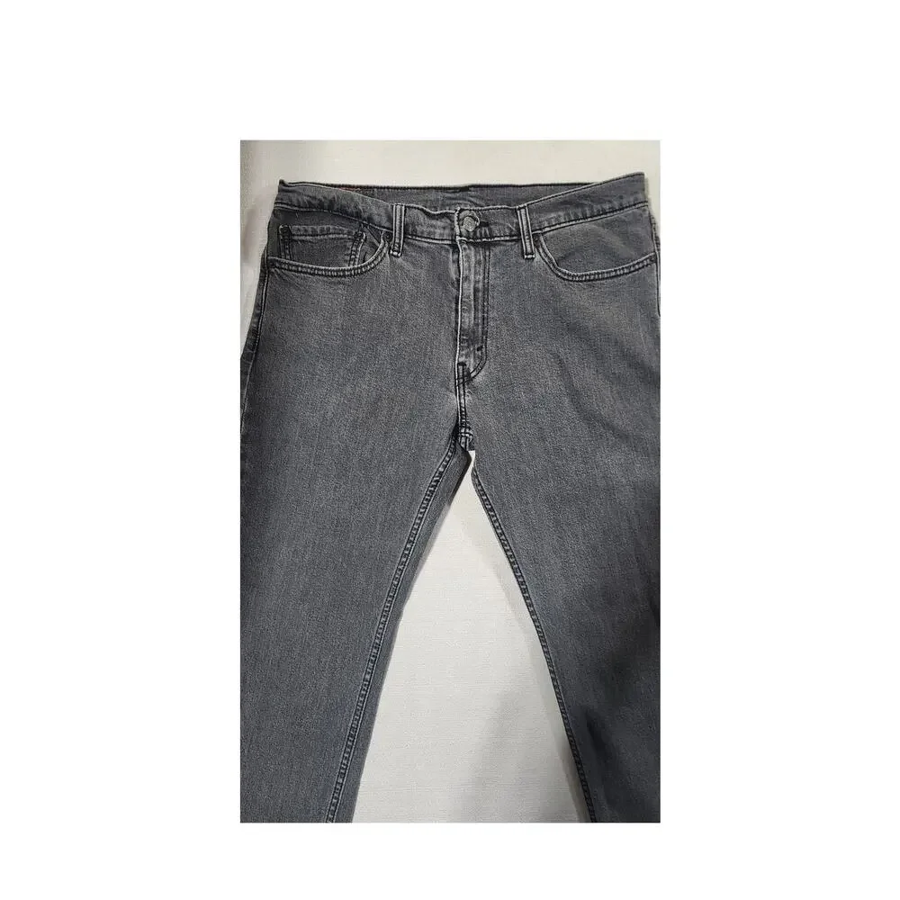 Levis used good